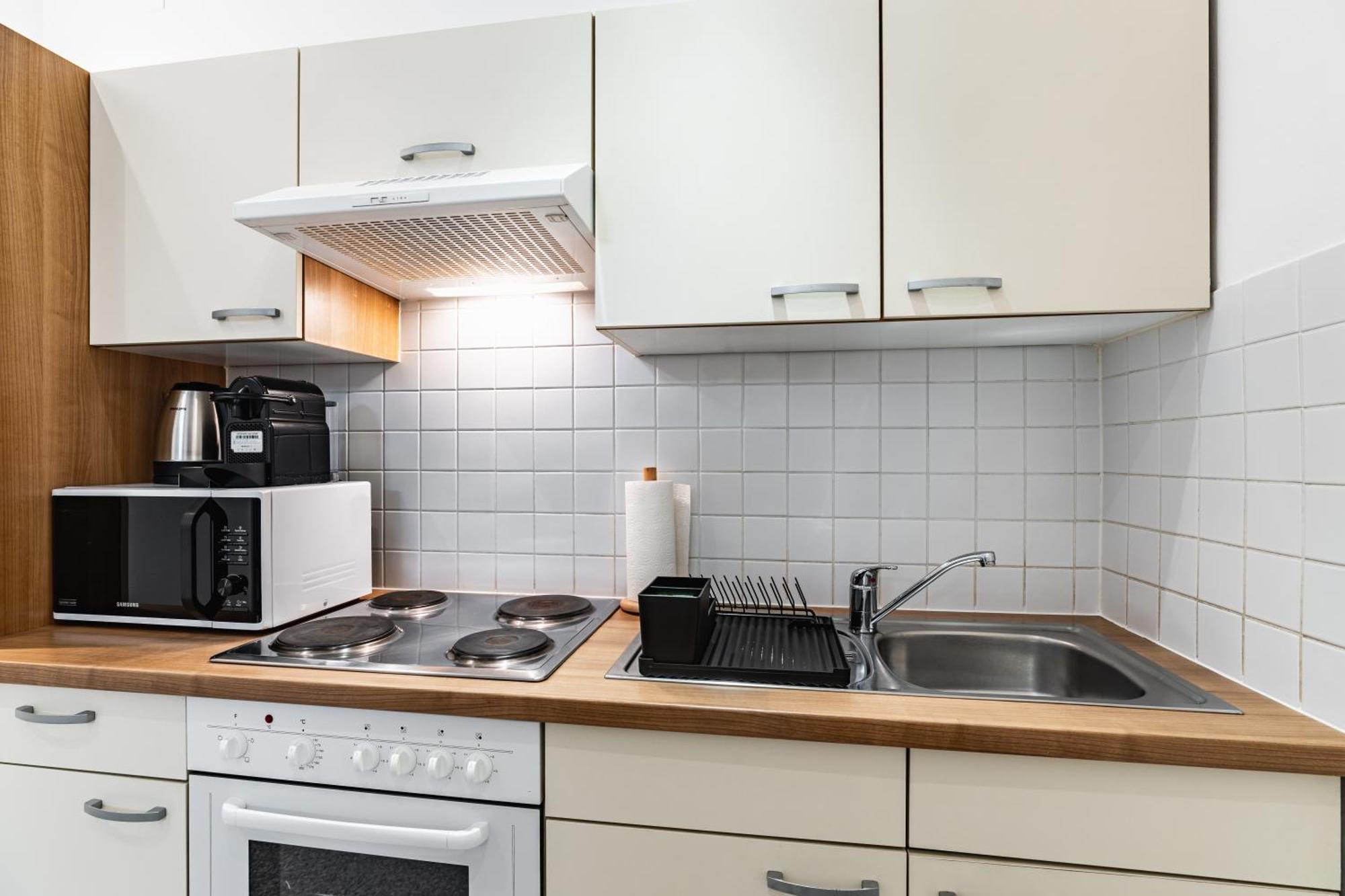 Spacious 3-Room Apt. 15 Min To The City Center Wien Eksteriør bilde